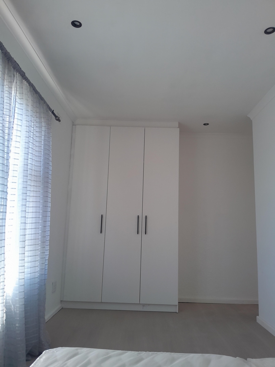 To Let 9 Bedroom Property for Rent in Ravensmead Western Cape